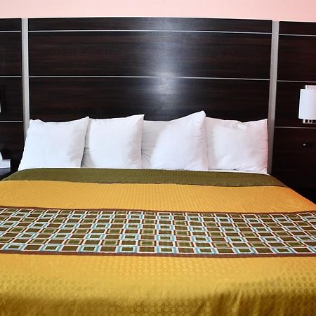 Regency Inn & Suites Faribault Eksteriør billede