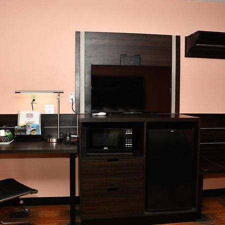 Regency Inn & Suites Faribault Eksteriør billede