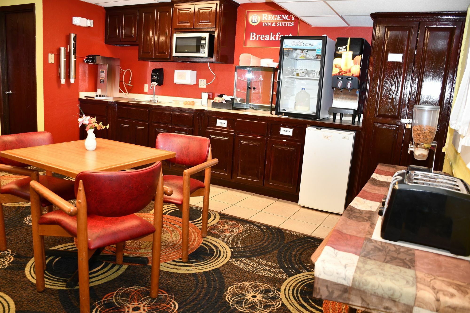 Regency Inn & Suites Faribault Eksteriør billede
