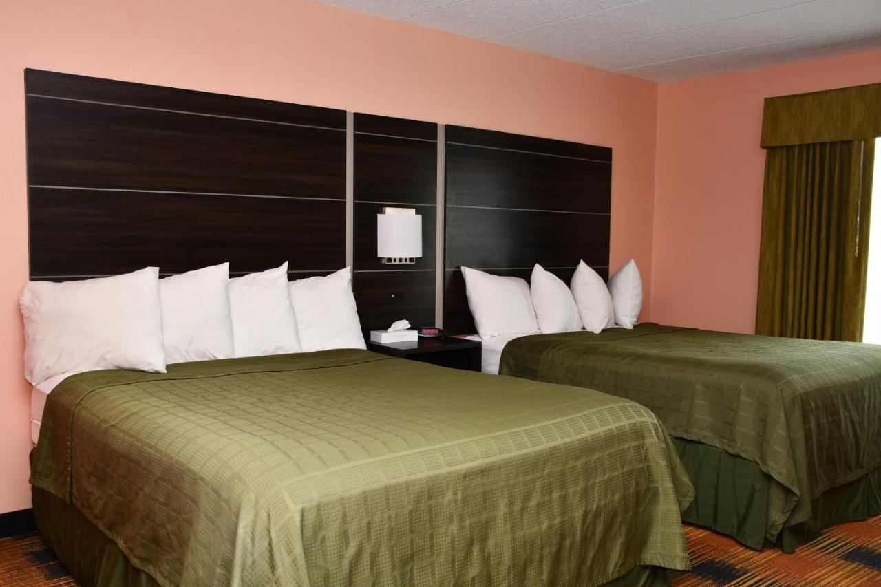 Regency Inn & Suites Faribault Eksteriør billede